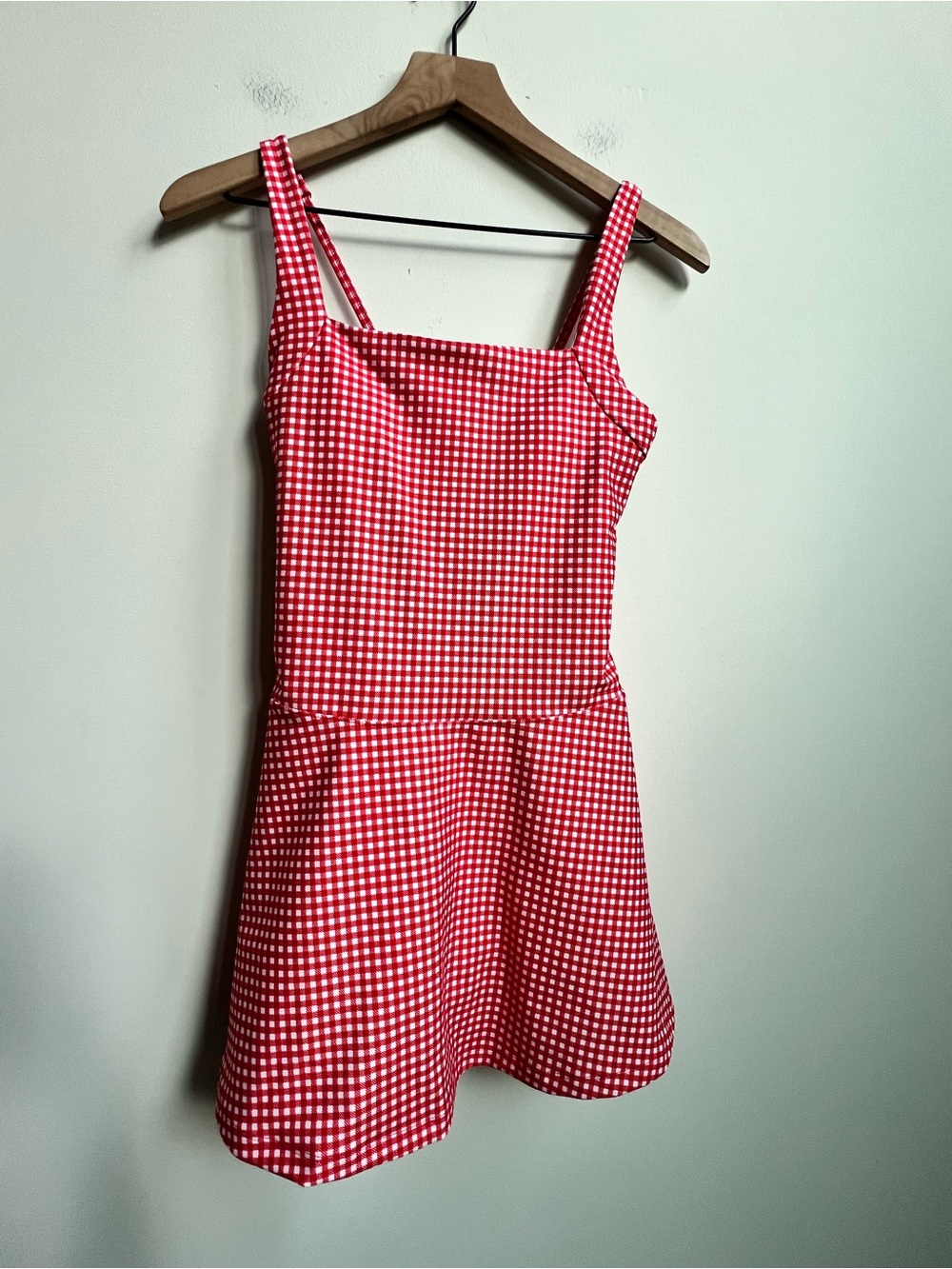 Abercrombie YPB sculptLUX Squareneck Active Dress Red Gingham Picnic skort - Picture 3 of 11